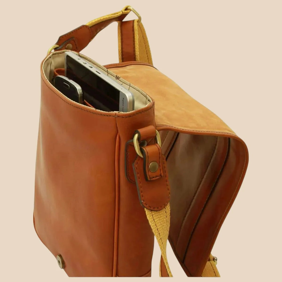 Soft Calfskin Leather Satchel Bag - Image 5 | Bufalo d'Oro