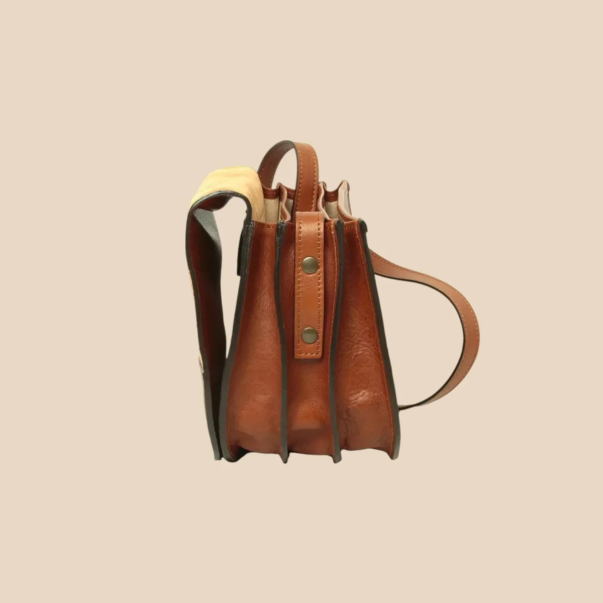 Women's Shoulder Bag in Full-Grain Calfskin - Image 16 | Bufalo d'Oro