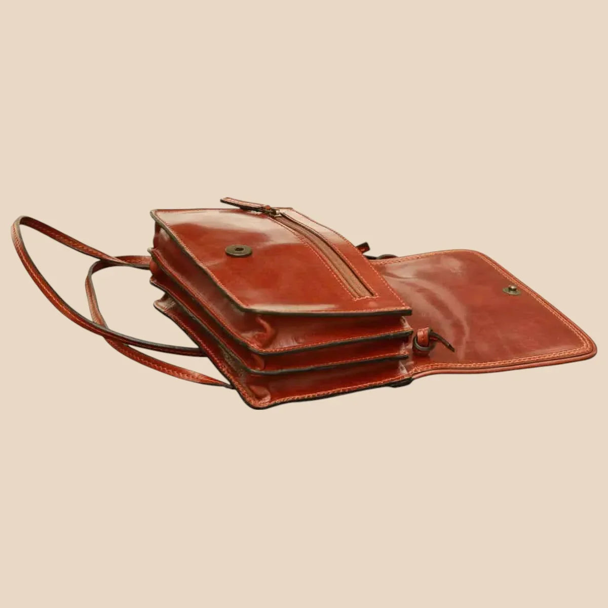 Small Leather Crossbody Bag - Image 4 | Bufalo d'Oro
