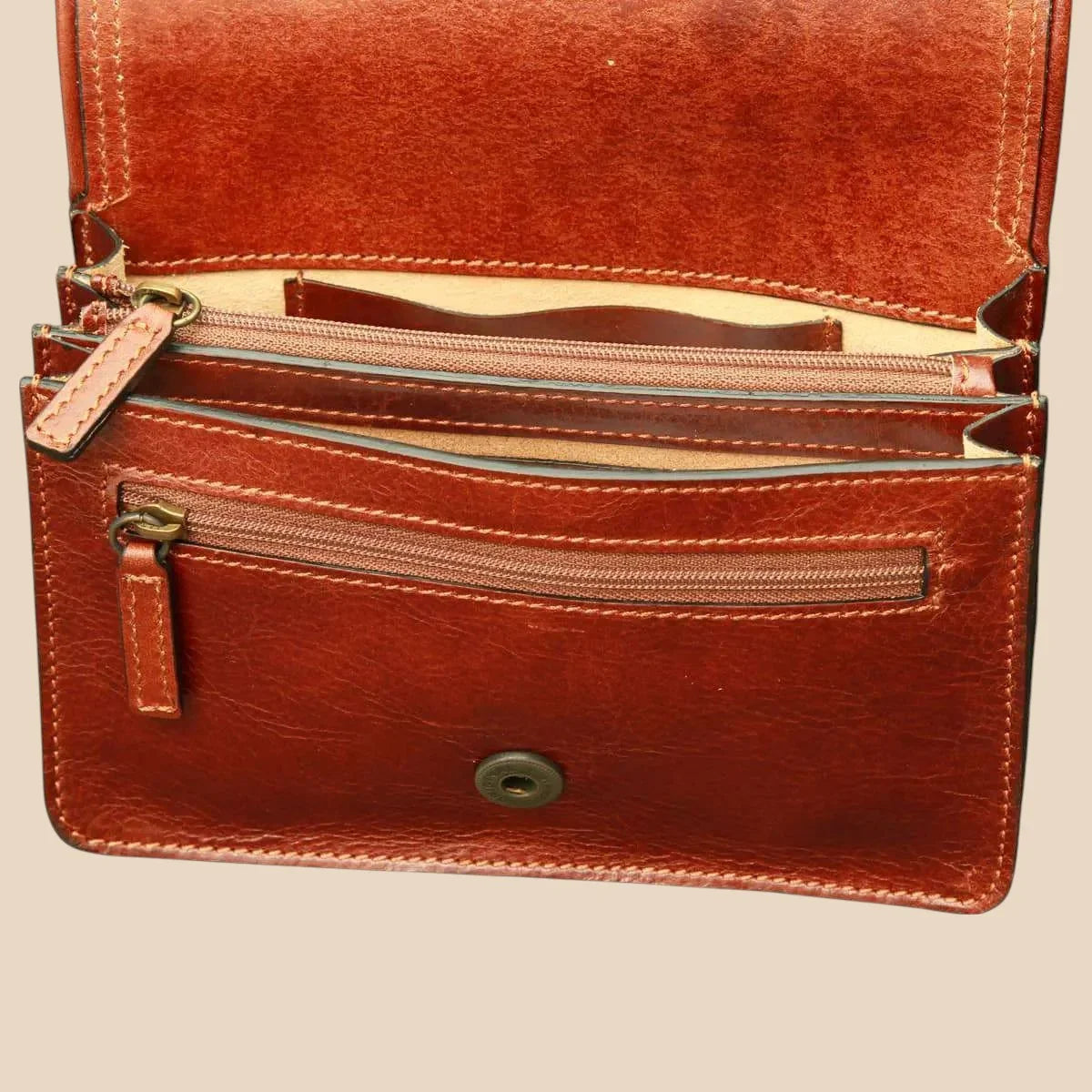 Leather Pochette - Image 4 | Bufalo d'Oro