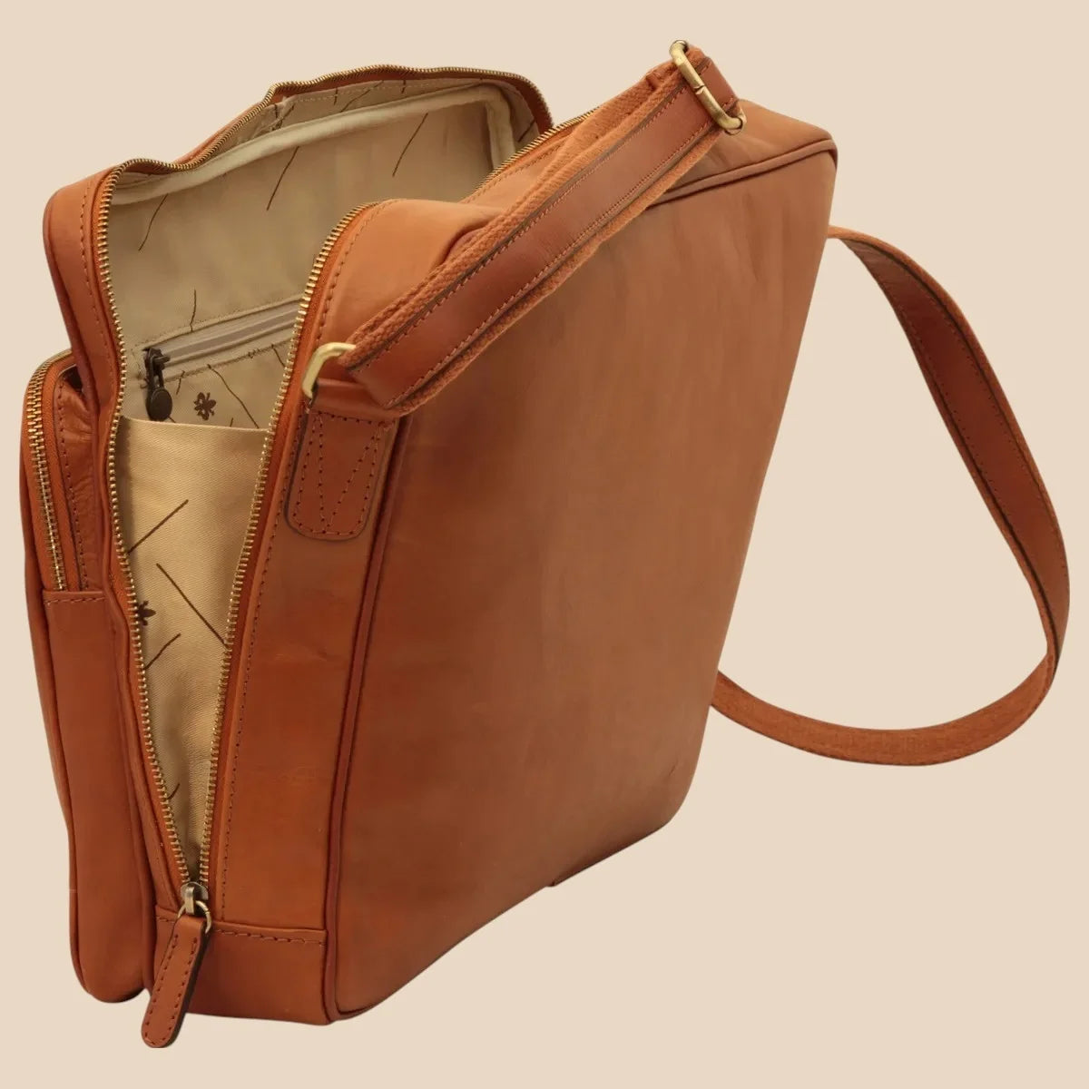Large Leather Bag With Zip Closures - Image 20 | Bufalo d'Oro