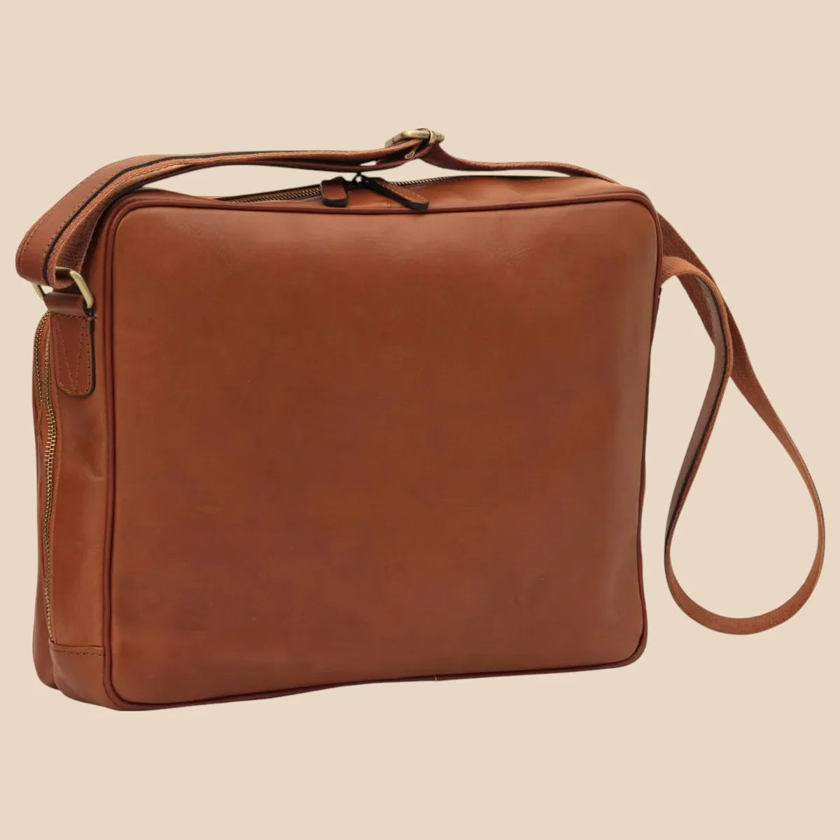 Large Leather Bag With Zip Closures - Image 23 | Bufalo d'Oro