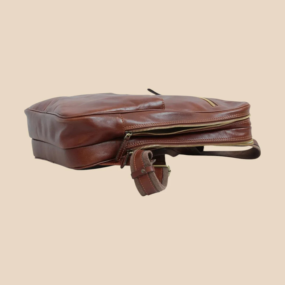 Leather Back Pack With Backside Troller Strap - Image 38 | Bufalo d'Oro