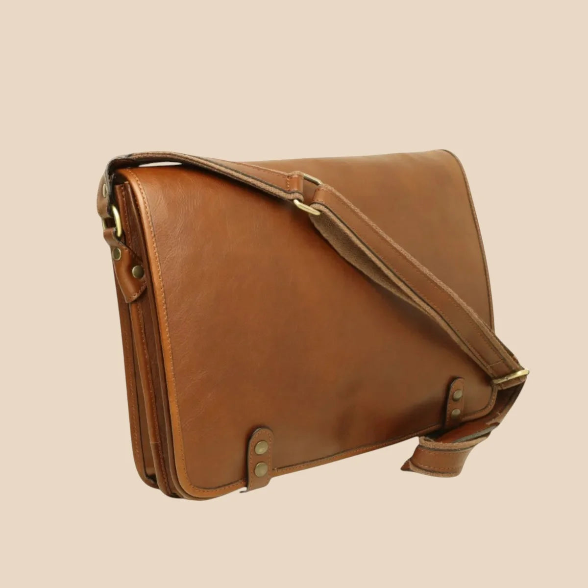 Calfskin Leather Messenger Bag - Image 22 | Bufalo d'Oro