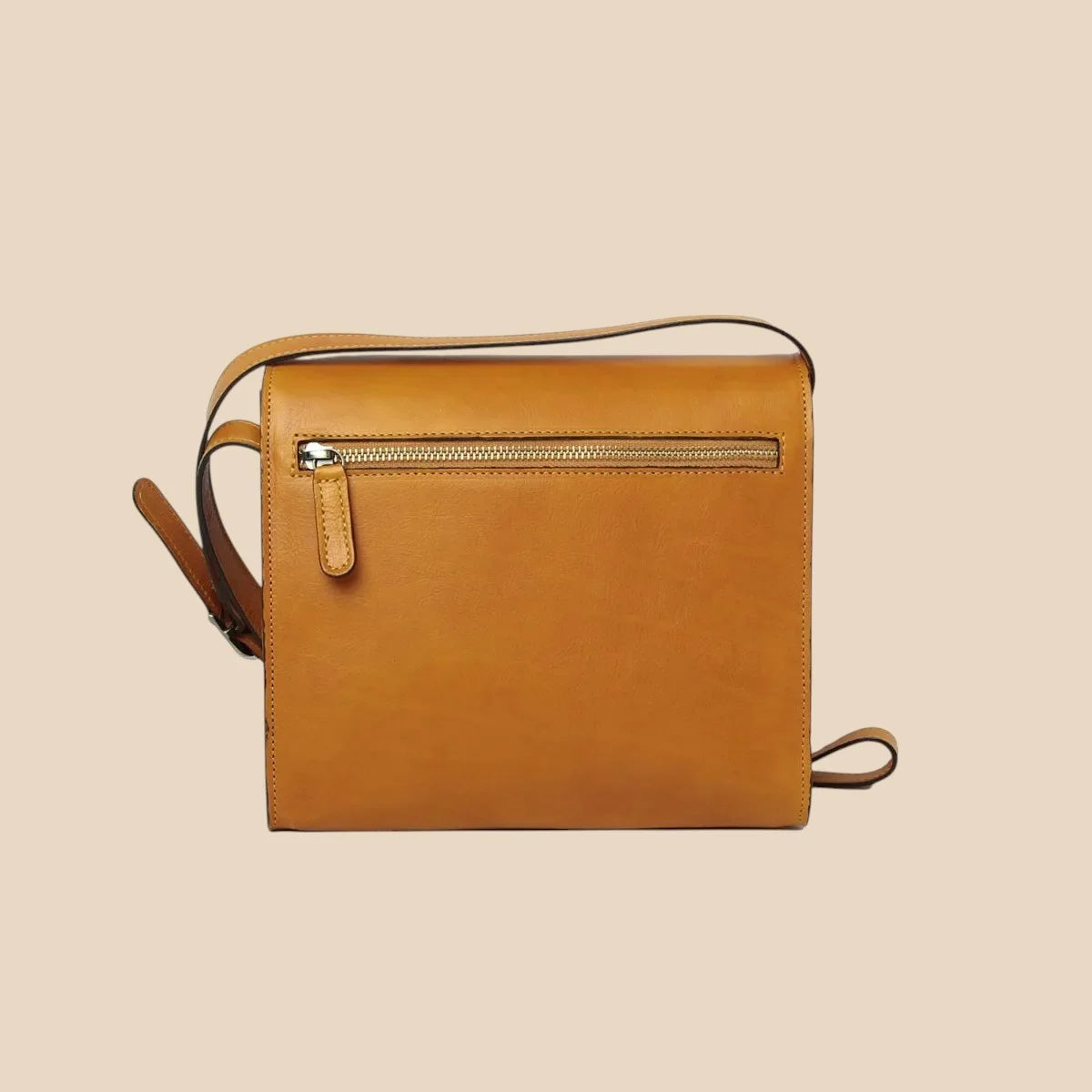 Calfskin Shoulder Bag - Image 4 | Bufalo d'Oro