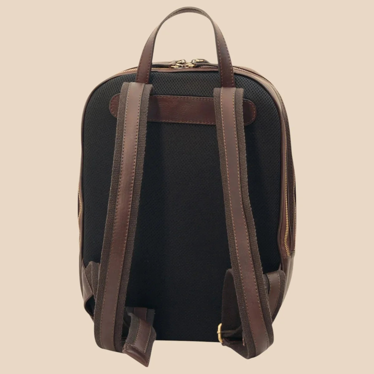 Leather Backpack With Exterior Zip Pockets - Image 21 | Bufalo d'Oro
