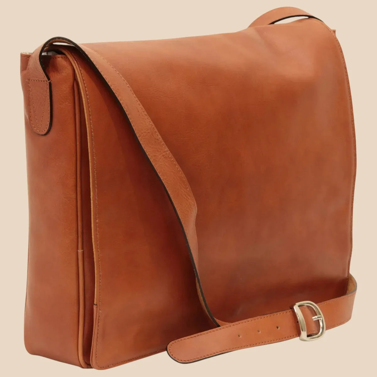 Cowhide Leather Messenger Bag - Image 8 | Bufalo d'Oro