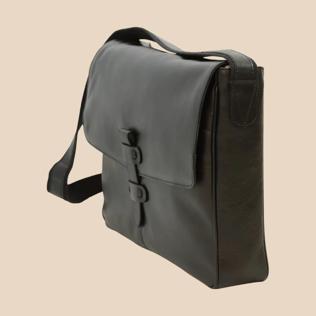 Cowhide Leather Messenger - Image 14 | Bufalo d'Oro
