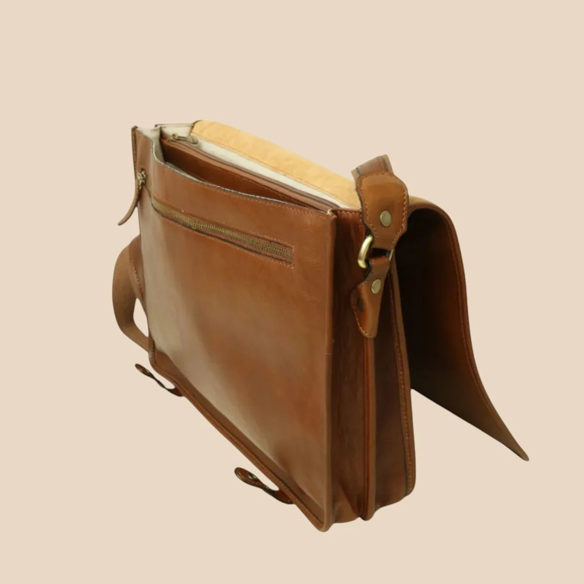 Calfskin Leather Messenger Bag - Image 23 | Bufalo d'Oro