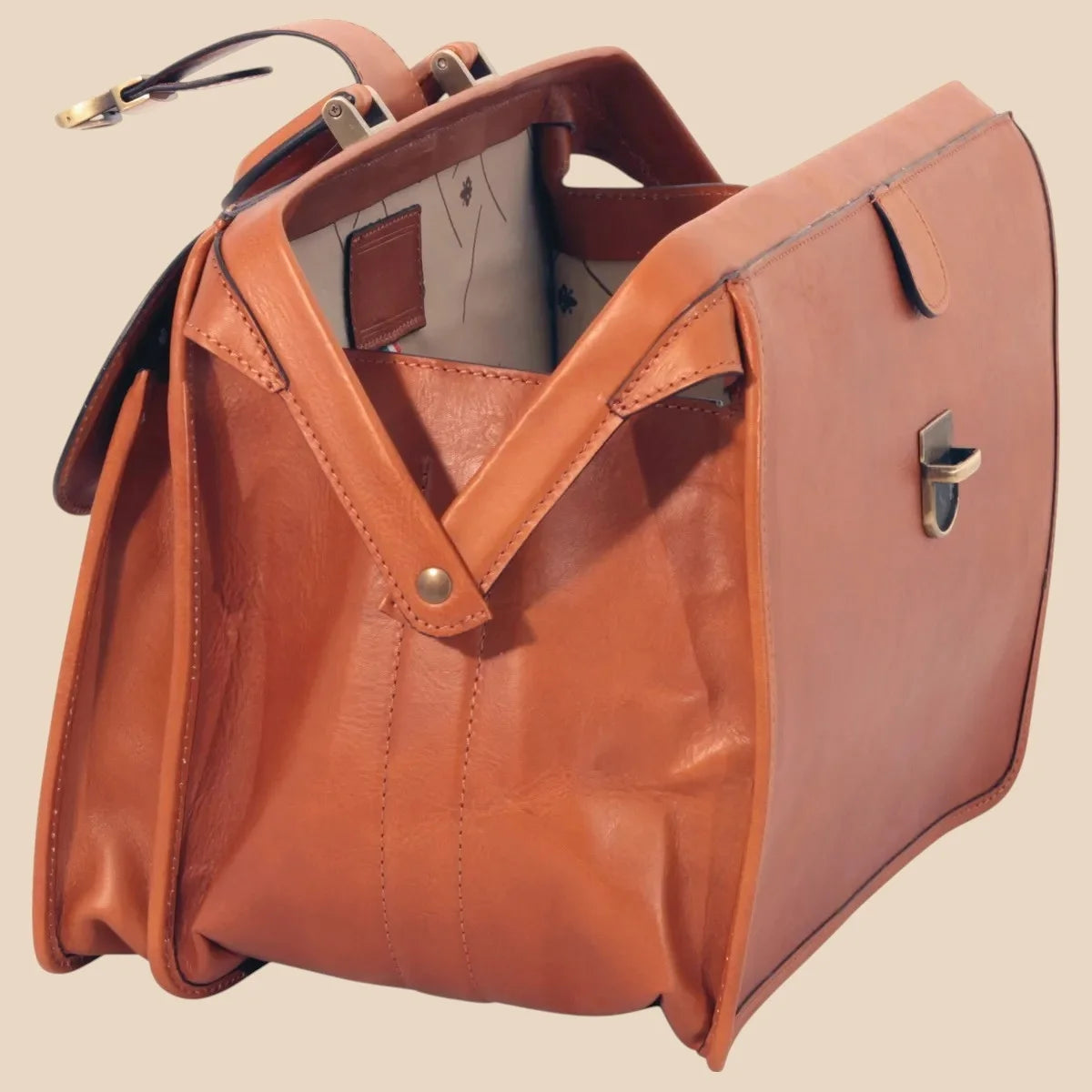 Leather Doctor's Bag - Brown Colonial - Image 15 | Bufalo d'Oro