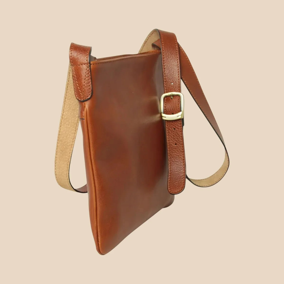 Leather Hip Bag - Image 8 | Bufalo d'Oro
