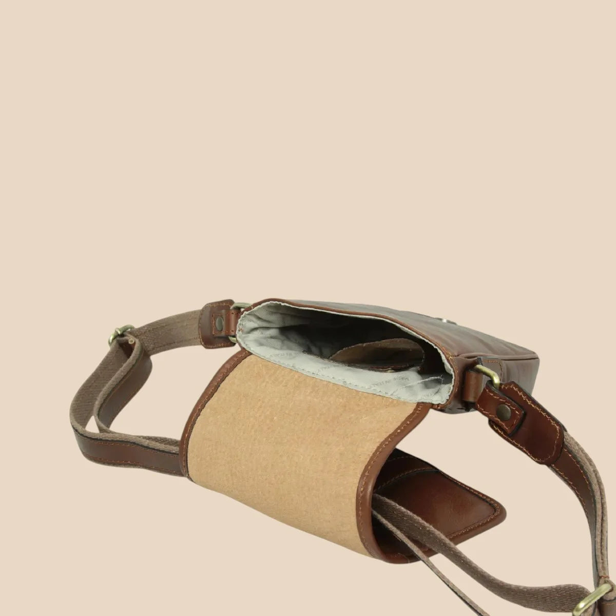 Soft Calfskin Leather Satchel Bag - Image 15 | Bufalo d'Oro