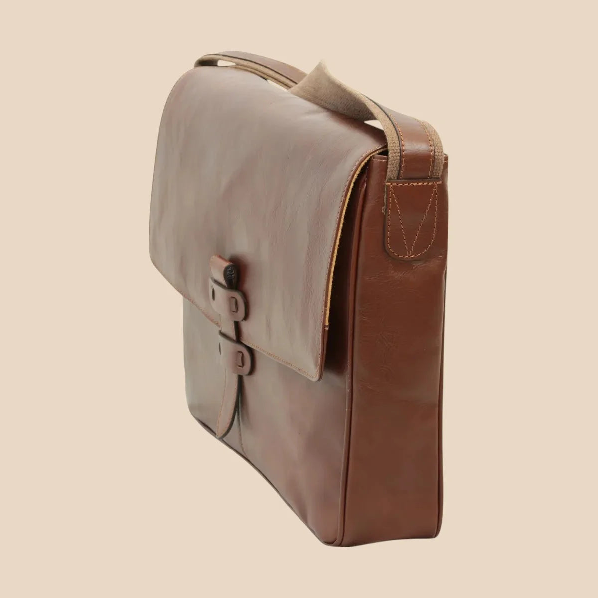 Cowhide Leather Messenger - Image 5 | Bufalo d'Oro