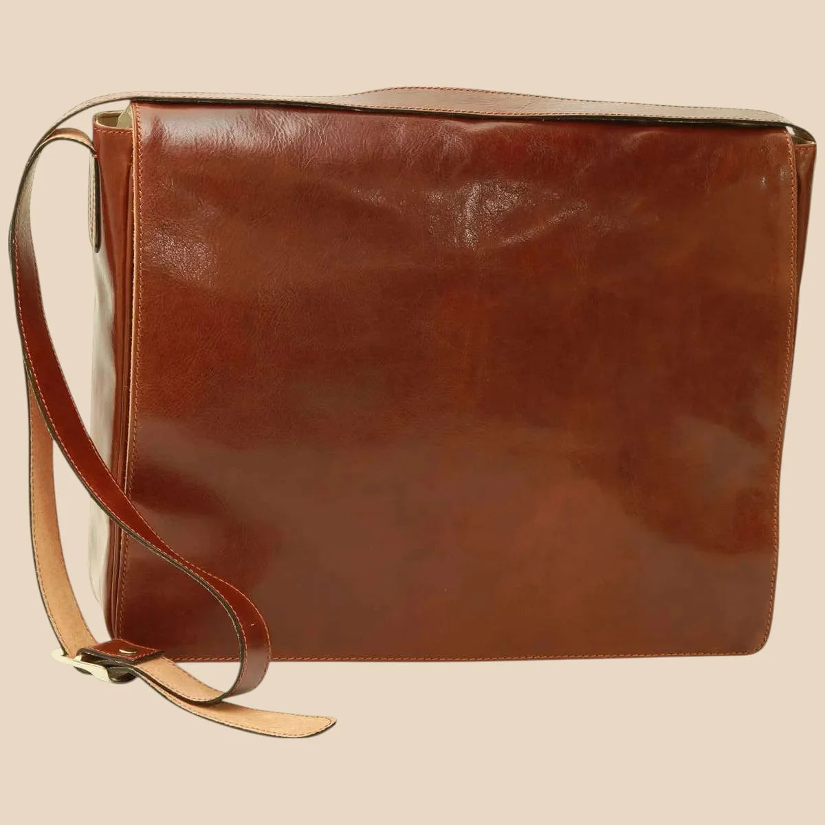 Cowhide Leather Messenger Bag - Image 1 | Bufalo d'Oro