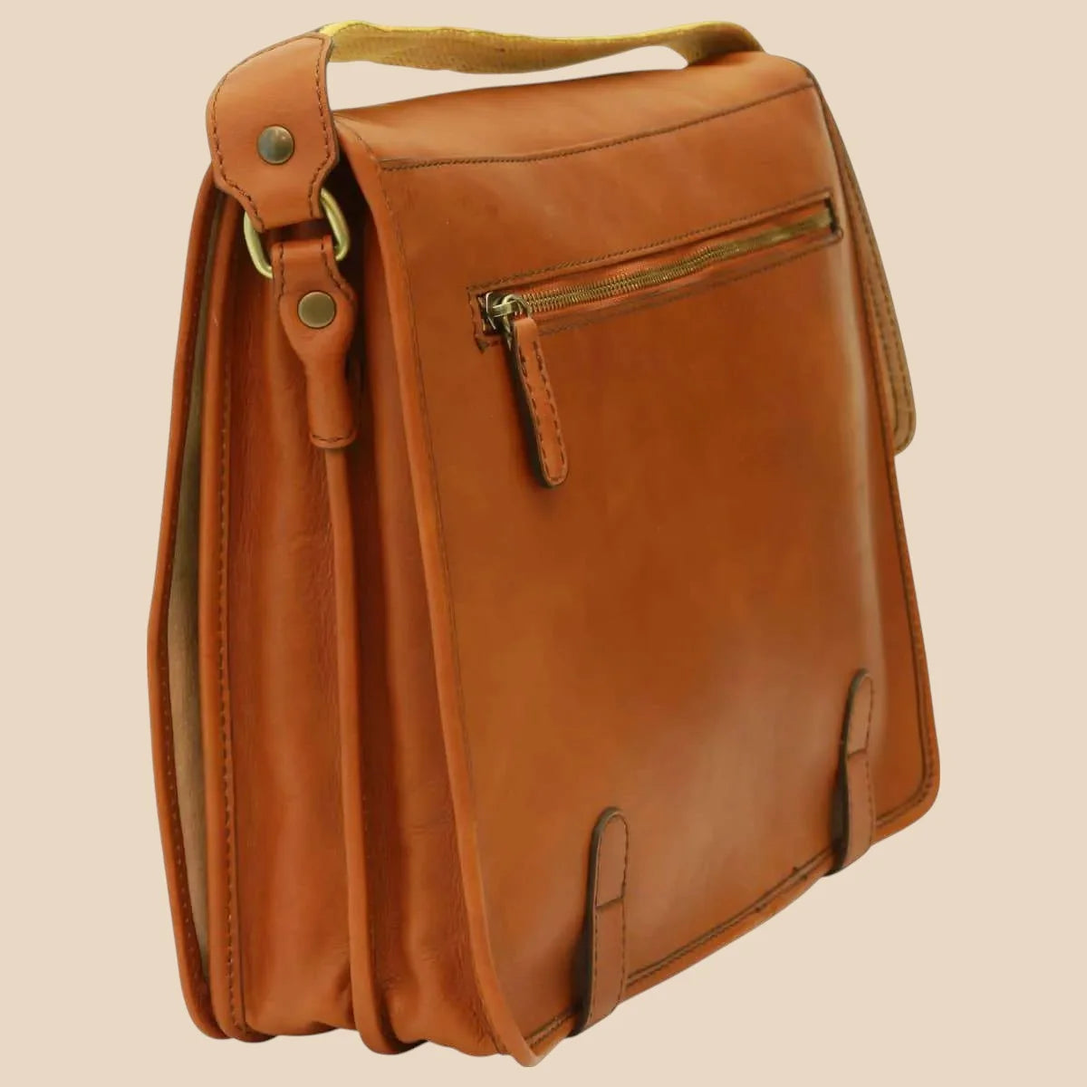 Calfskin Leather Messenger Bag - Image 17 | Bufalo d'Oro