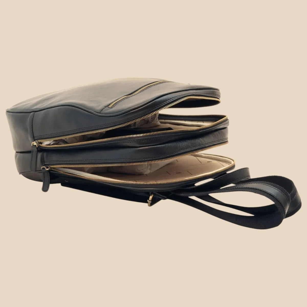 Leather Backpack With Exterior Zip Pockets - Image 18 | Bufalo d'Oro