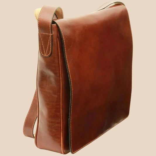Full-Grain Leather Messenger - Image 1 | Bufalo d'Oro