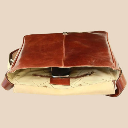 Full-Grain Leather Messenger - Image 2 | Bufalo d'Oro