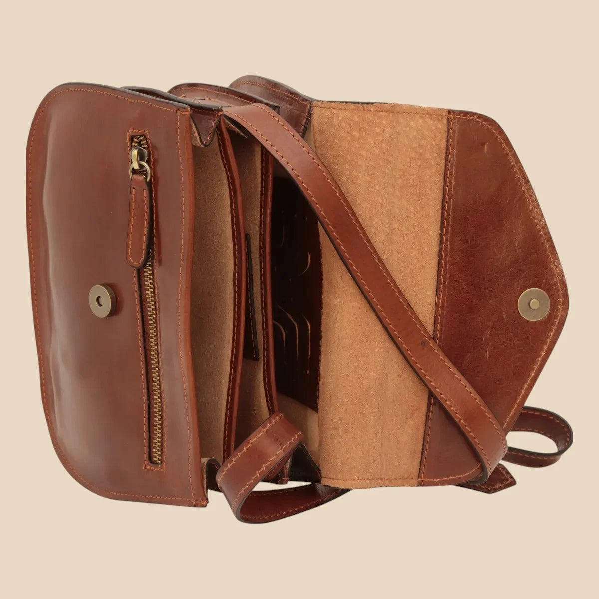 Full-Grain Calfskin Shoulder Bag - Image 8 | Bufalo d'Oro
