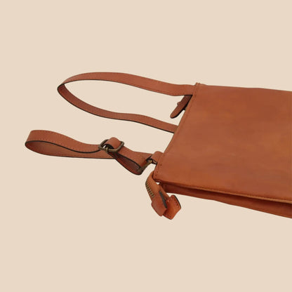 Full-Grain Calfskin Shoulder Bag - Image 4 | Bufalo d'Oro