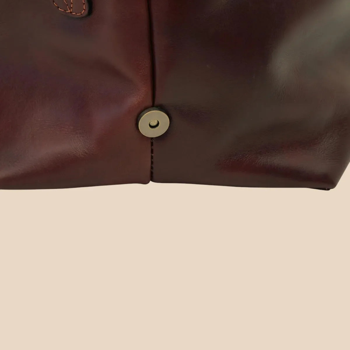 Cowhide Leather Travel Bag - Image 20 | Bufalo d'Oro