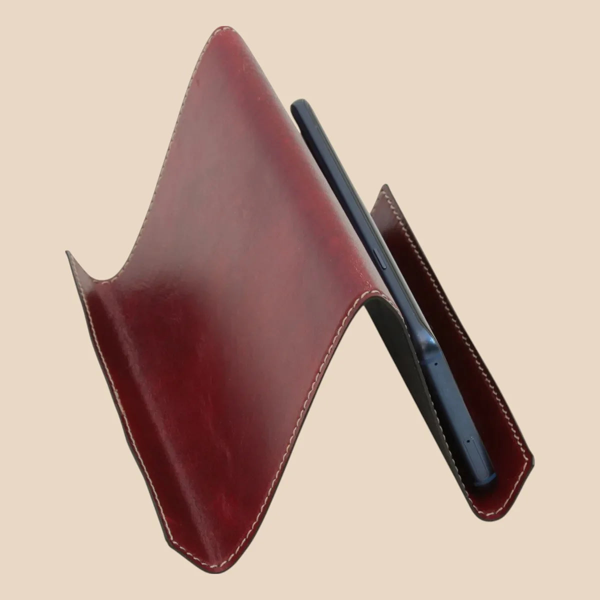 Leather Ipad And Iphone Stand - Image 7 | Bufalo d'Oro