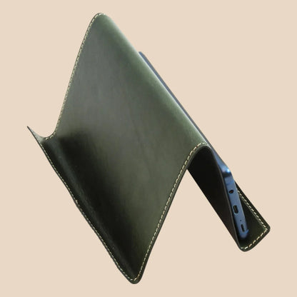 Leather Ipad And Iphone Stand - Image 2 | Bufalo d'Oro