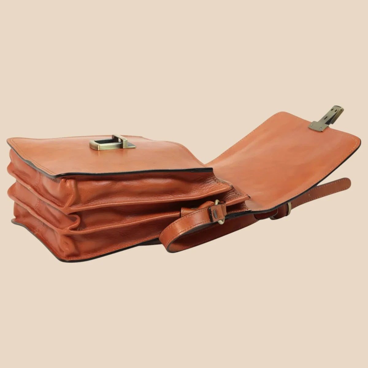 Leather Crossbody Satchel Bag - Image 10 | Bufalo d'Oro