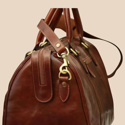 Travel Bag With Shoulder Strap - Image 17 | Bufalo d'Oro