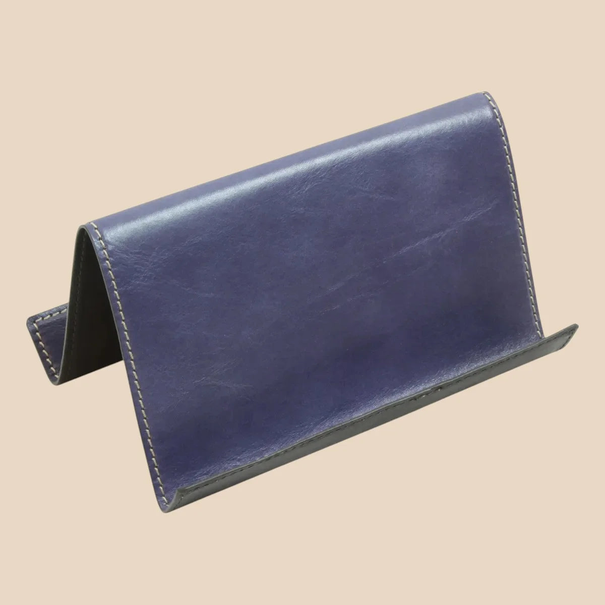 Leather Ipad And Iphone Stand - Image 10 | Bufalo d'Oro