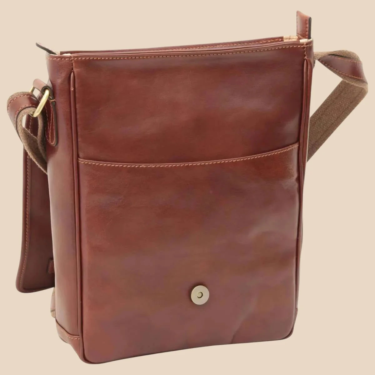 Medium Leather Bag With Double Magnetic Closure - Image 16 | Bufalo d'Oro