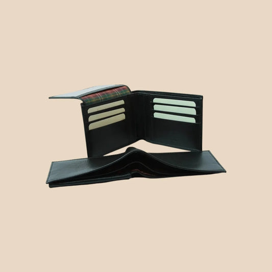 Bifold Wallet With RFID Blocking Technology - Image 1 | Bufalo d'Oro