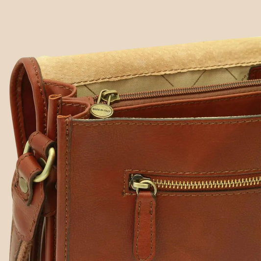 Calfskin Leather Messenger Bag - Image 2 | Bufalo d'Oro