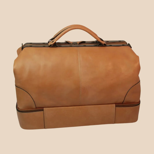 Leather Travel Bag With Zipped Opening Bottom - Image 2 | Bufalo d'Oro