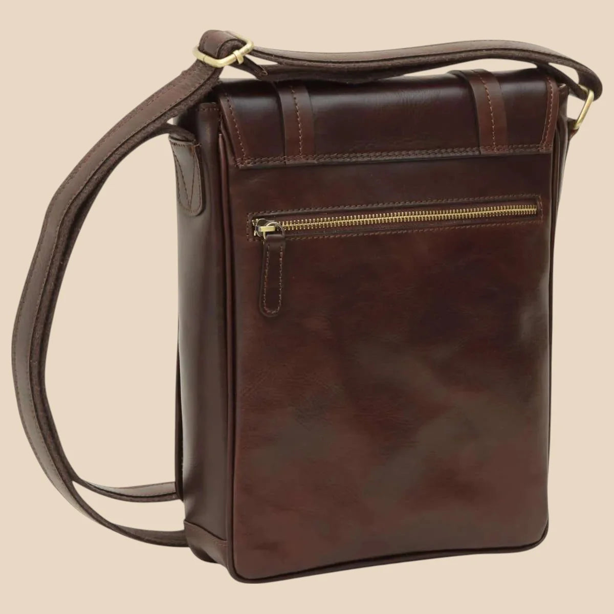 Medium Leather Bag With Double Magnetic Closure - Image 19 | Bufalo d'Oro
